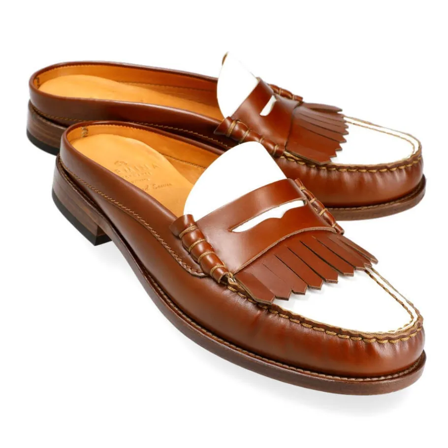 mules_femme_chaussures_tan_et_blanc_rois__carmina_0.webp Fashion Carmina MULES FEMME CHAUSSURES TAN ET BLANC ROIS | TANNED/WHITE